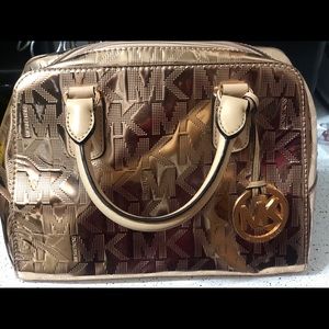 Michael Kors Metallic Rose Gold Purse Set